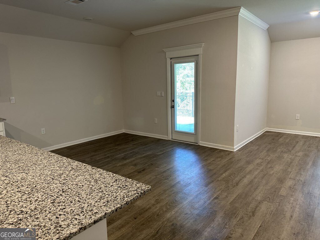 212 Michaels Way Bainbridge - Photo 10