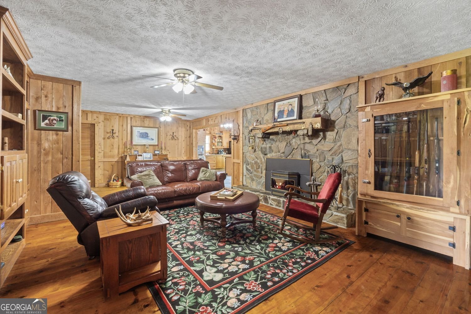 8272 Old Zebulon Road Molena - 34