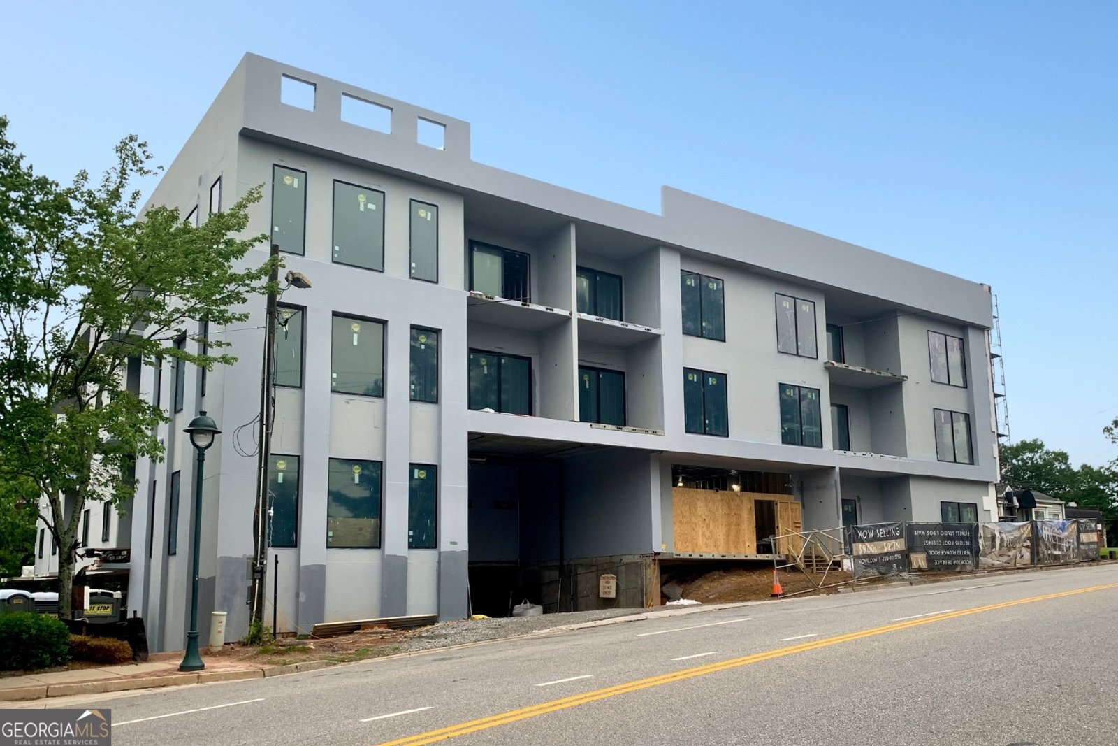 318 Sandy Springs Circle Atlanta - 12
