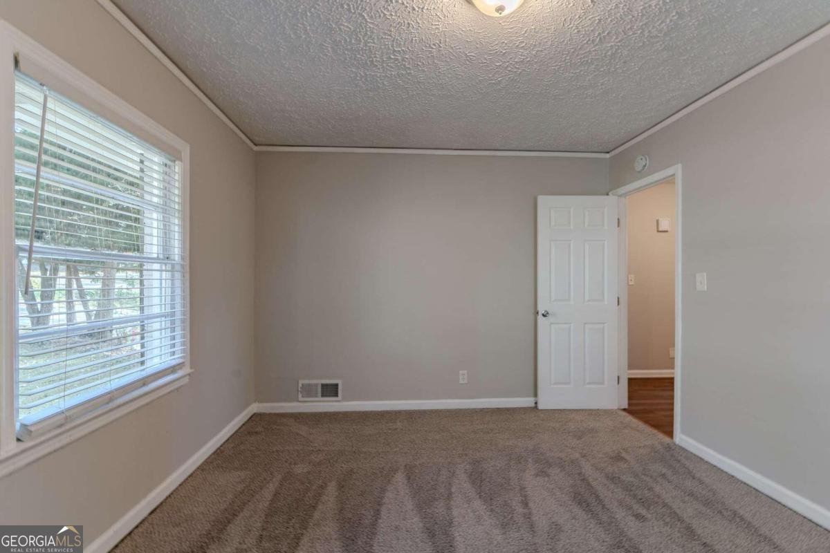 2301 Delowe Drive Atlanta - 18
