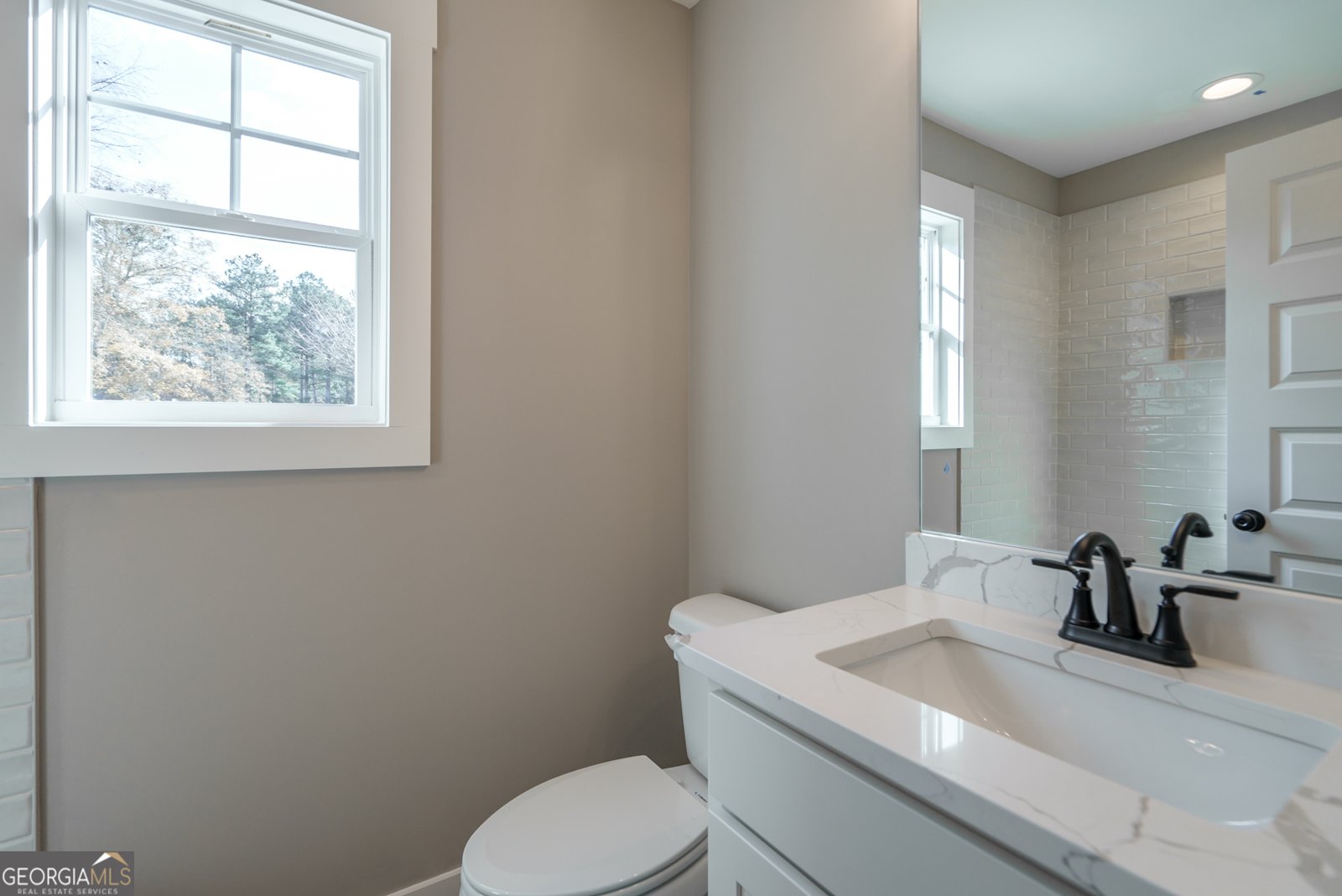 312 Brook Hollow Lane Loganville - 27