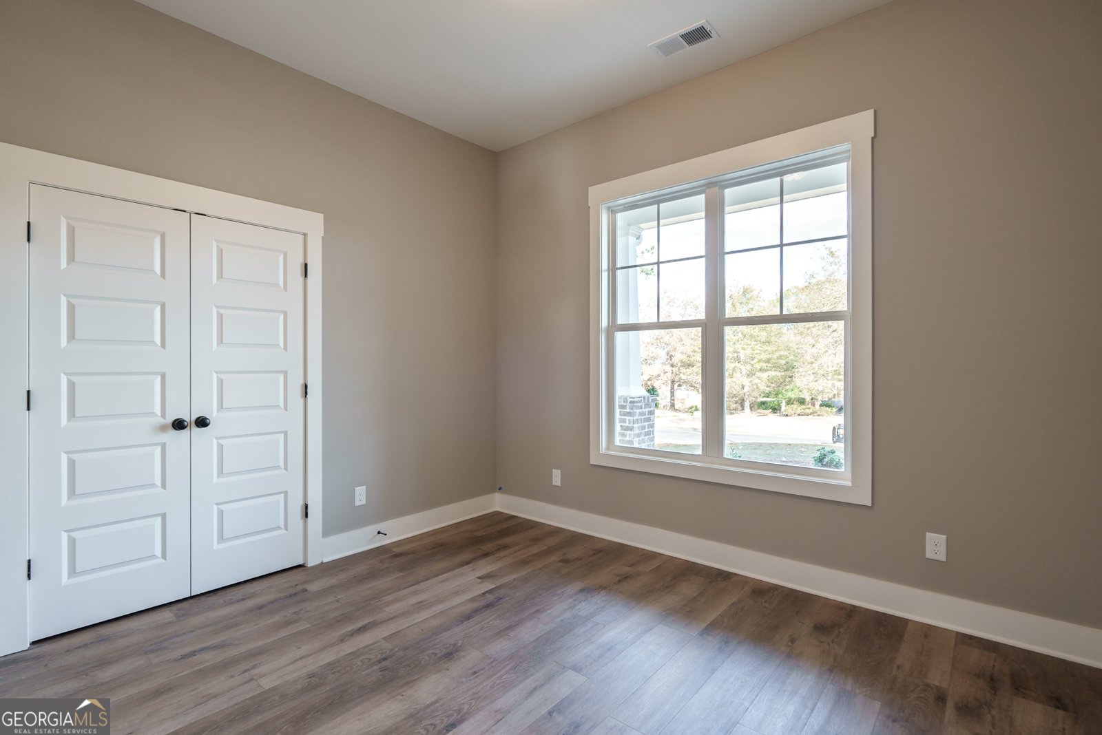 312 Brook Hollow Lane Loganville - 29