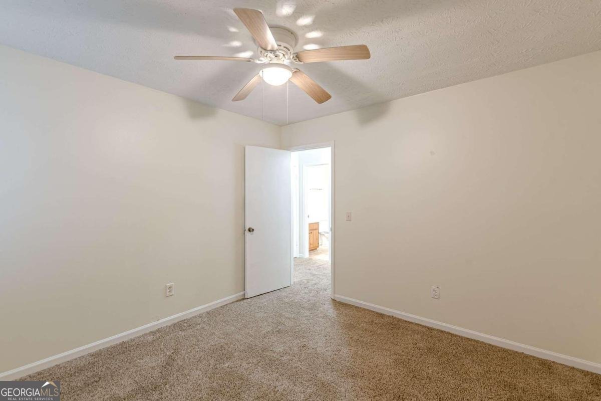 2870 Aunt Pitty Pat Lane Douglasville - 21