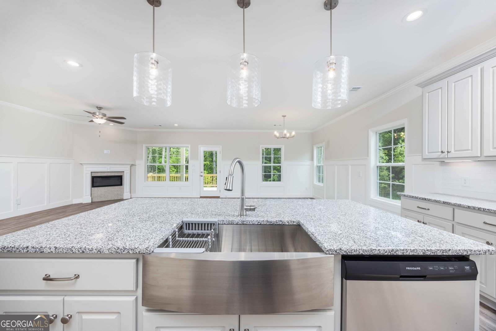 9872 Paddock Court Midland - 5
