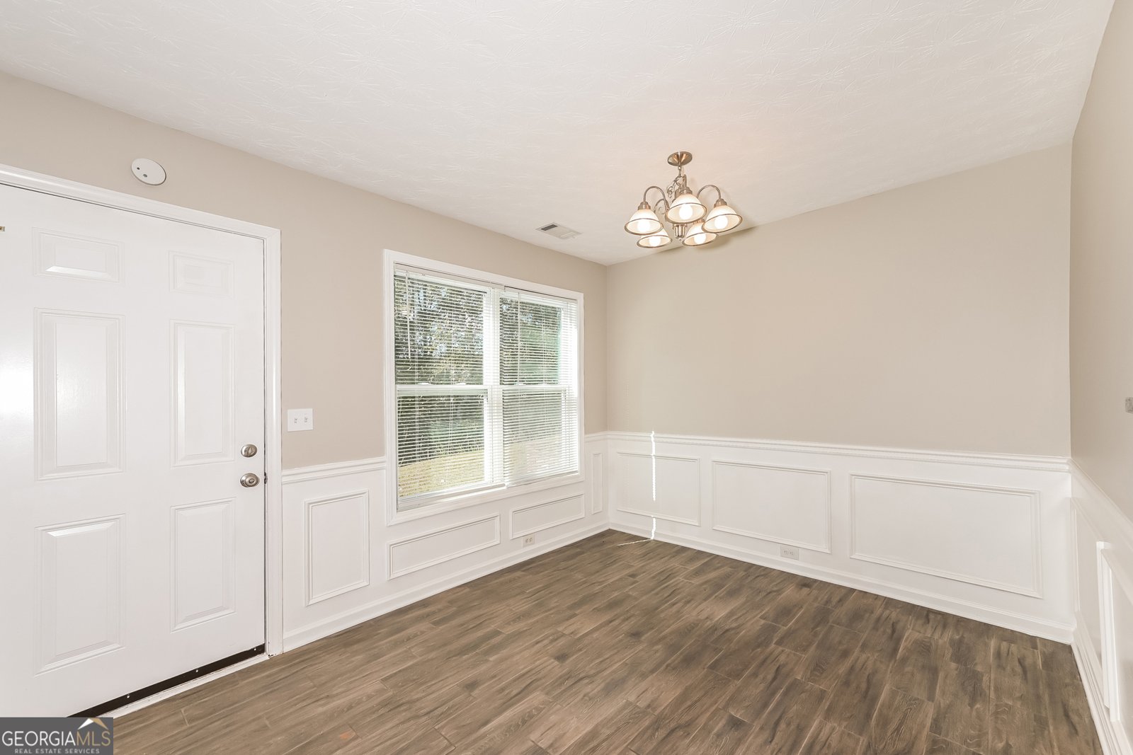 611 Shadow Valley Court Lithonia - 11
