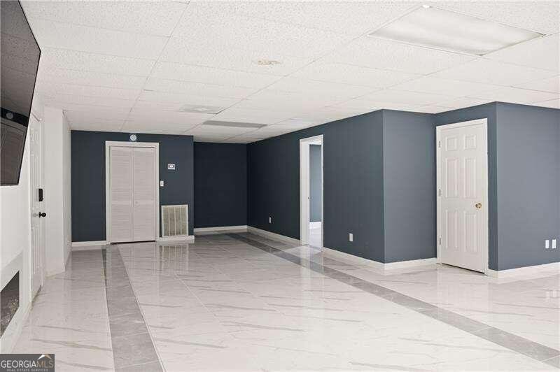 201 Nina Circle Locust Grove - 32