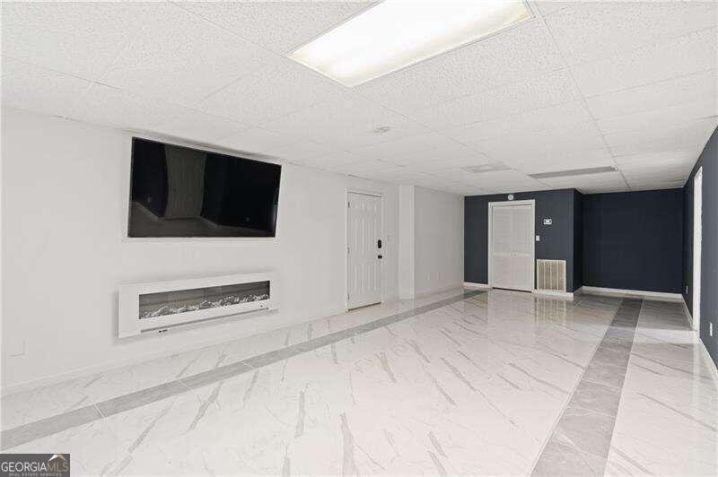 201 Nina Circle Locust Grove - 33