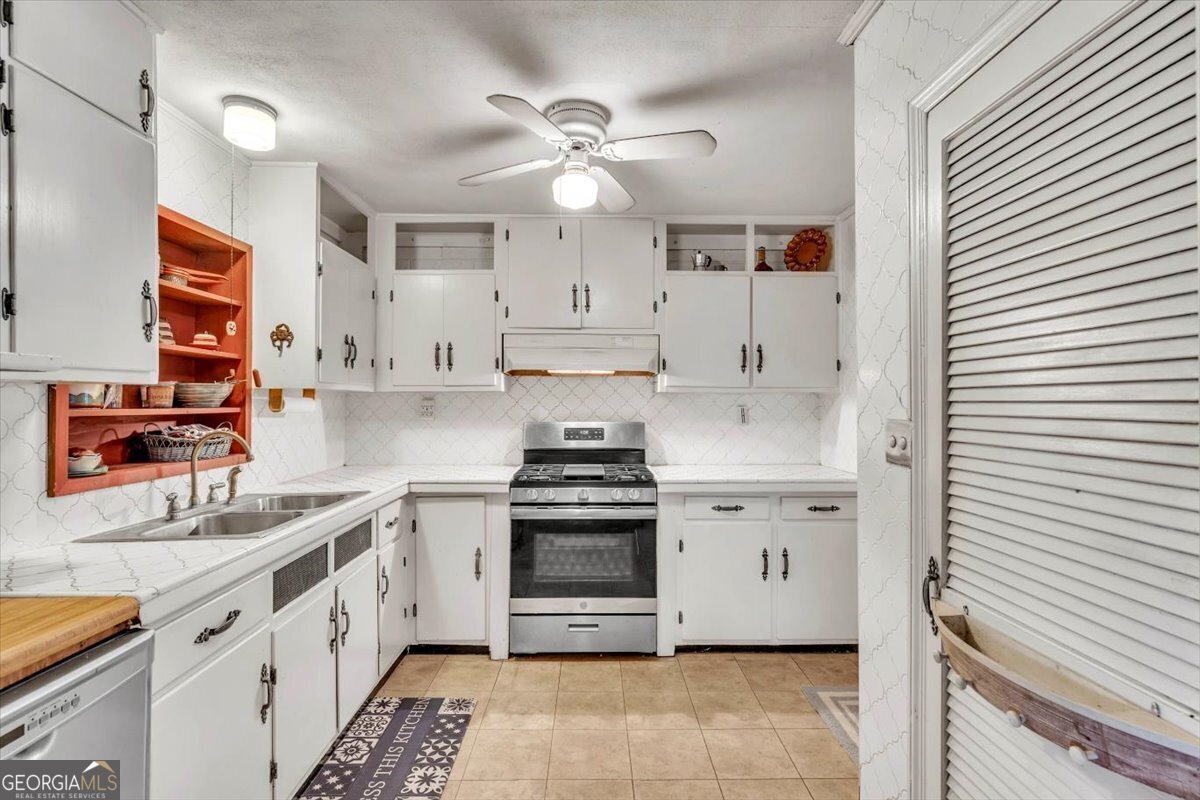 523 Hickory Bluff Drive Waverly - 5