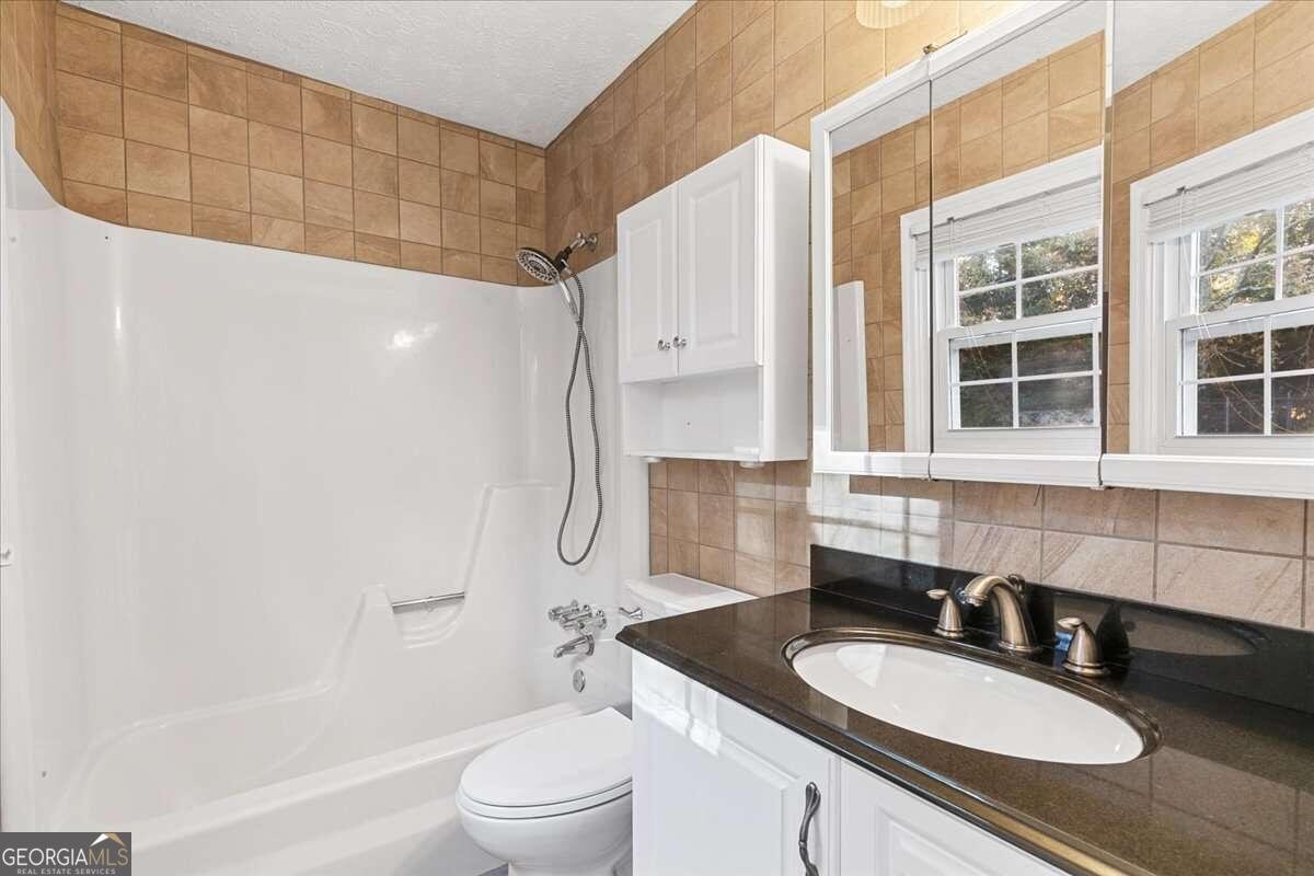 6166 Laurel Wood Trail Flowery Branch - 12