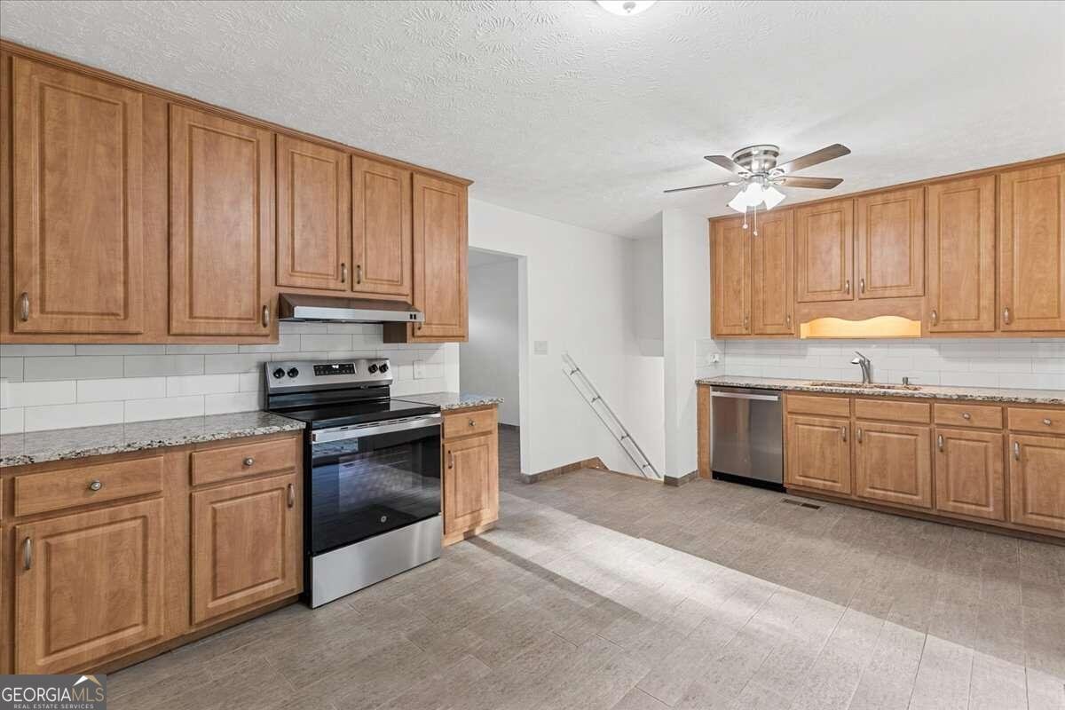6166 Laurel Wood Trail Flowery Branch - 5