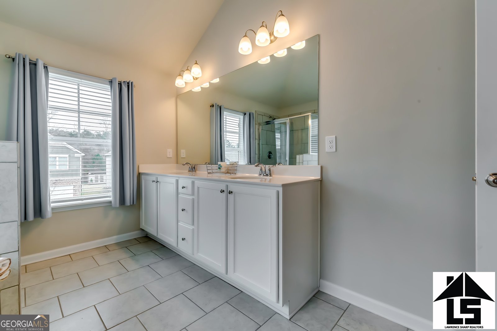 7214 Gladstone Circle Stonecrest - 22