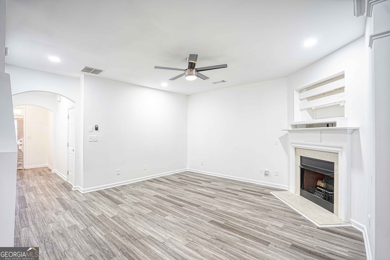 2158 Executive Drive Duluth - 12