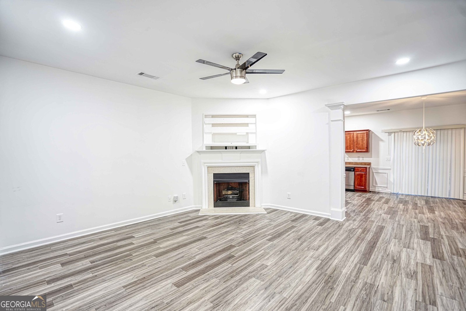 2158 Executive Drive Duluth - 16