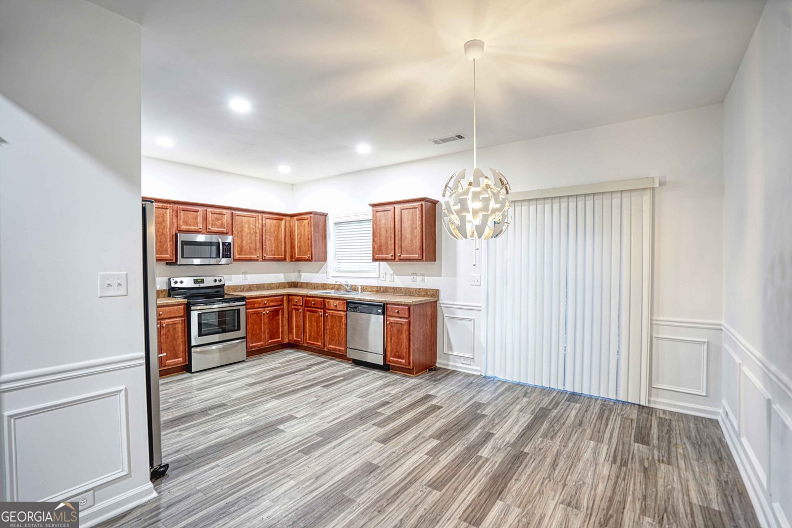 2158 Executive Drive Duluth - 20