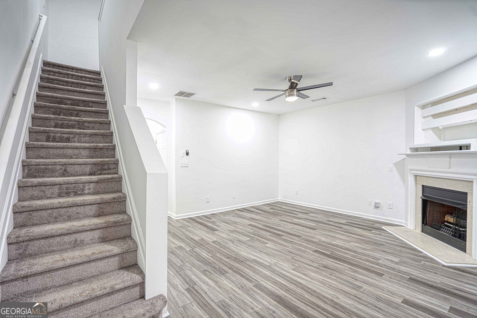 2158 Executive Drive Duluth - 27