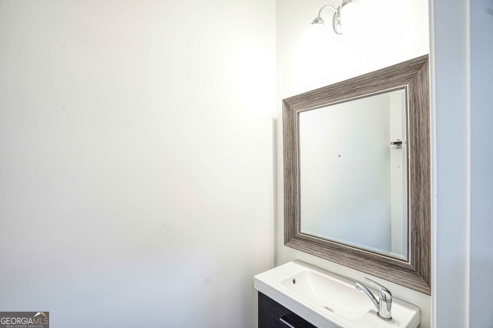 2158 Executive Drive Duluth - 7