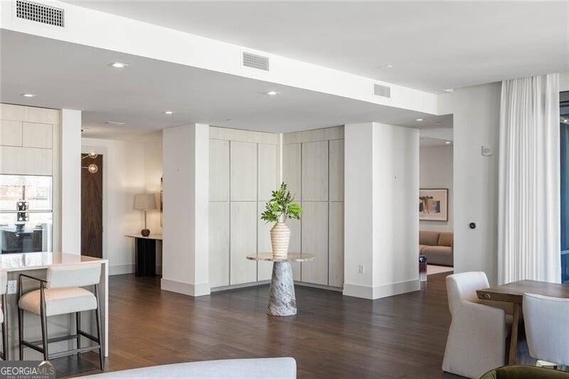 3107 Peachtree Road Atlanta - 14