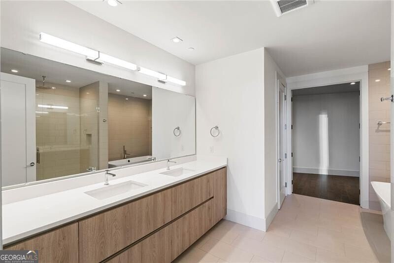 3107 Peachtree Road Atlanta - 29