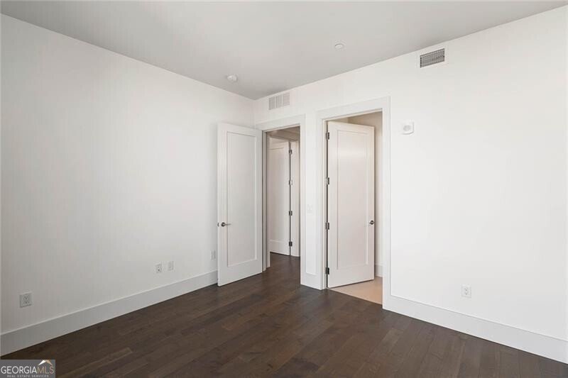 3107 Peachtree Road Atlanta - 33