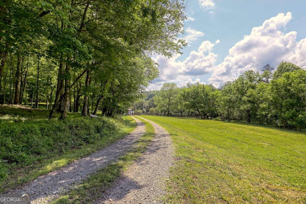2685 Messer Road Young Harris - 89
