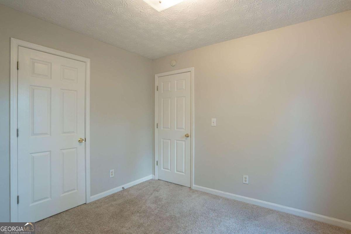 6390 Alford Circle Lithonia - 23