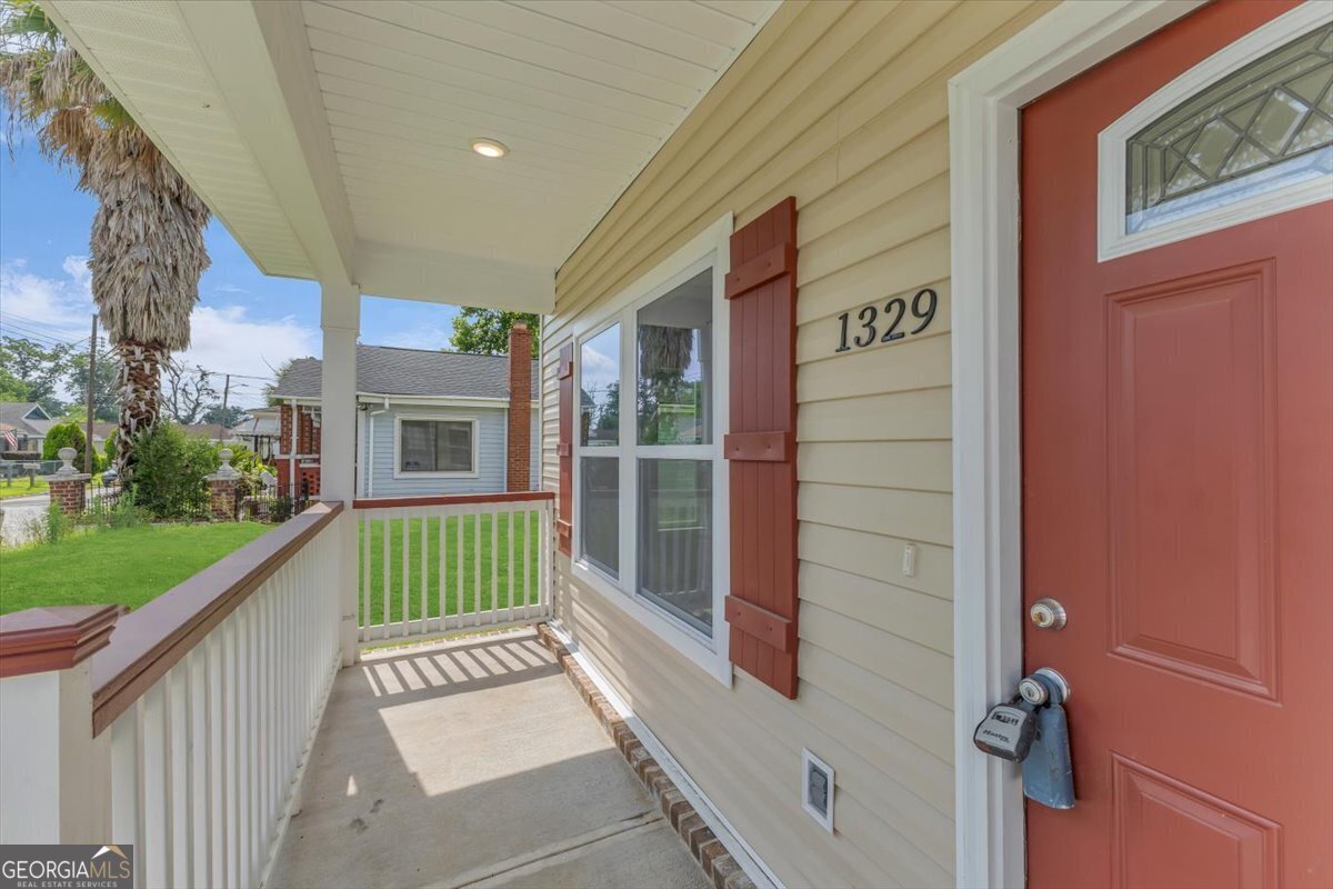 1329 New Castle Street Savannah - 3
