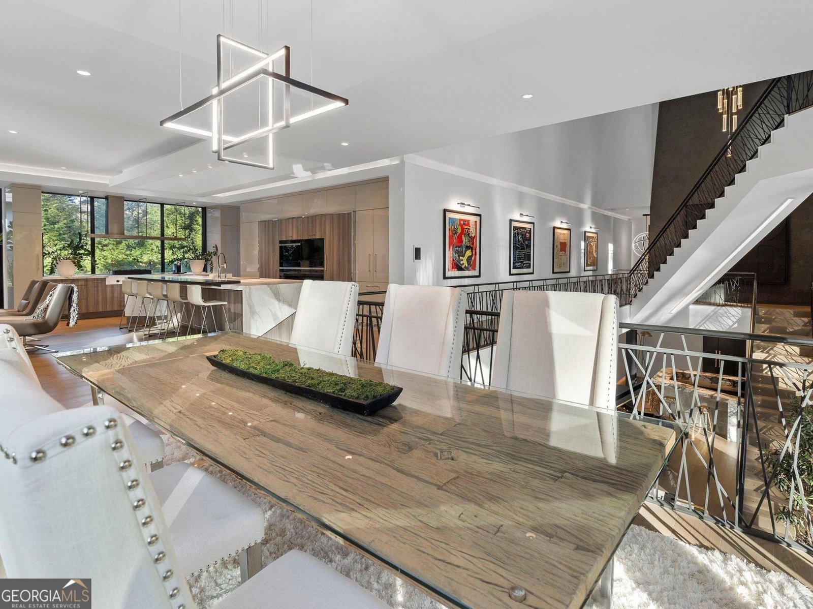 2716 Ridgewood Road Atlanta - 24