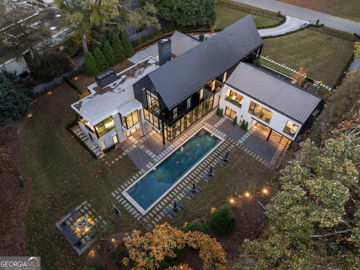 2716 Ridgewood Road Atlanta - 8