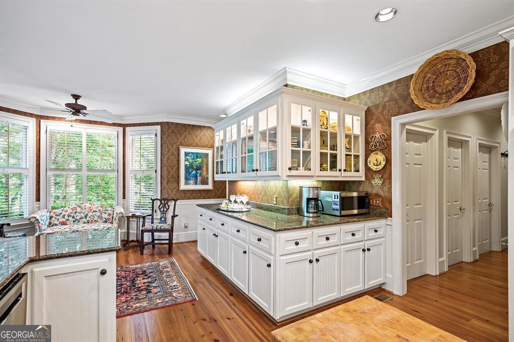 1041 Cawthorne Lane Greensboro - 25