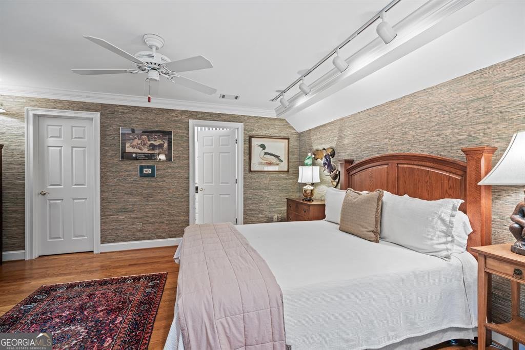 1041 Cawthorne Lane Greensboro - 54