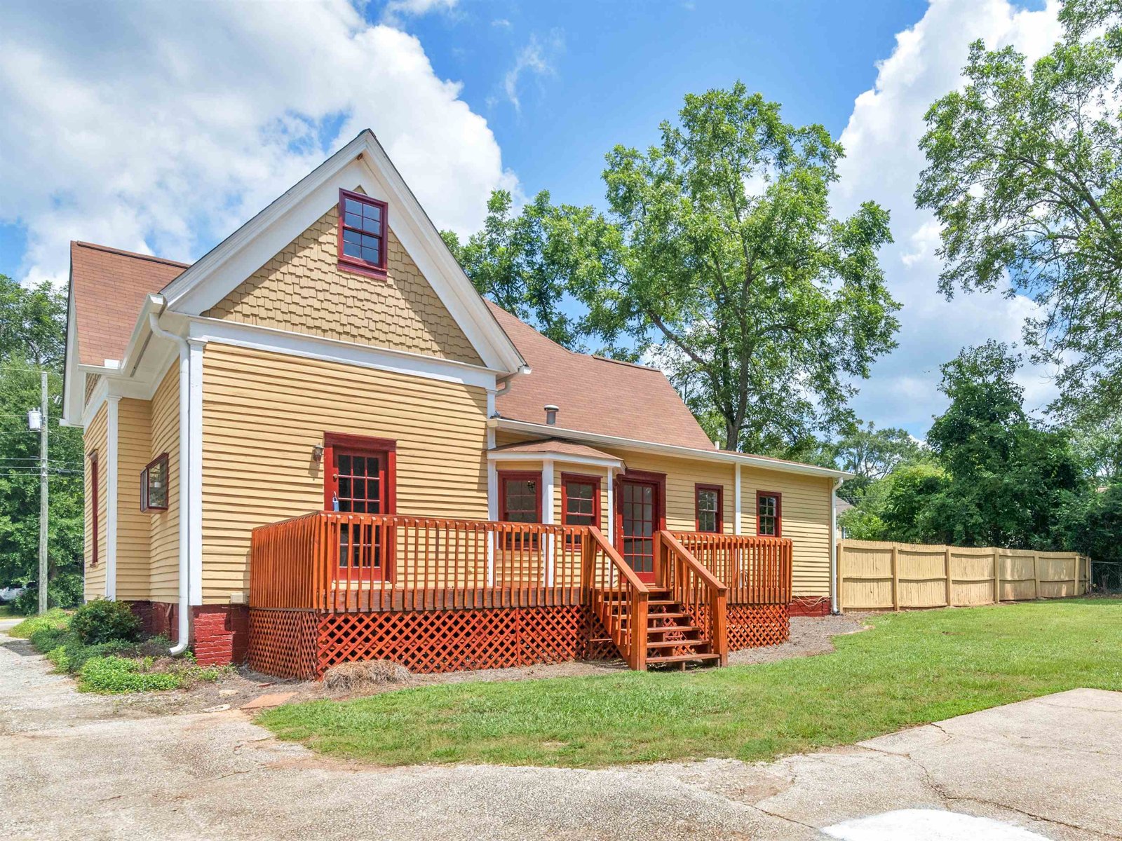 32 Peeksville Road Locust Grove - 60