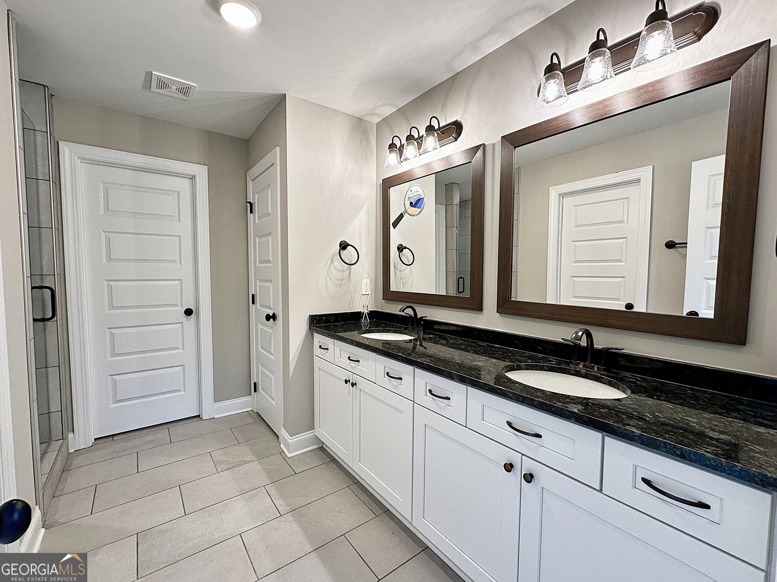186 Young Lane Hamilton - 12