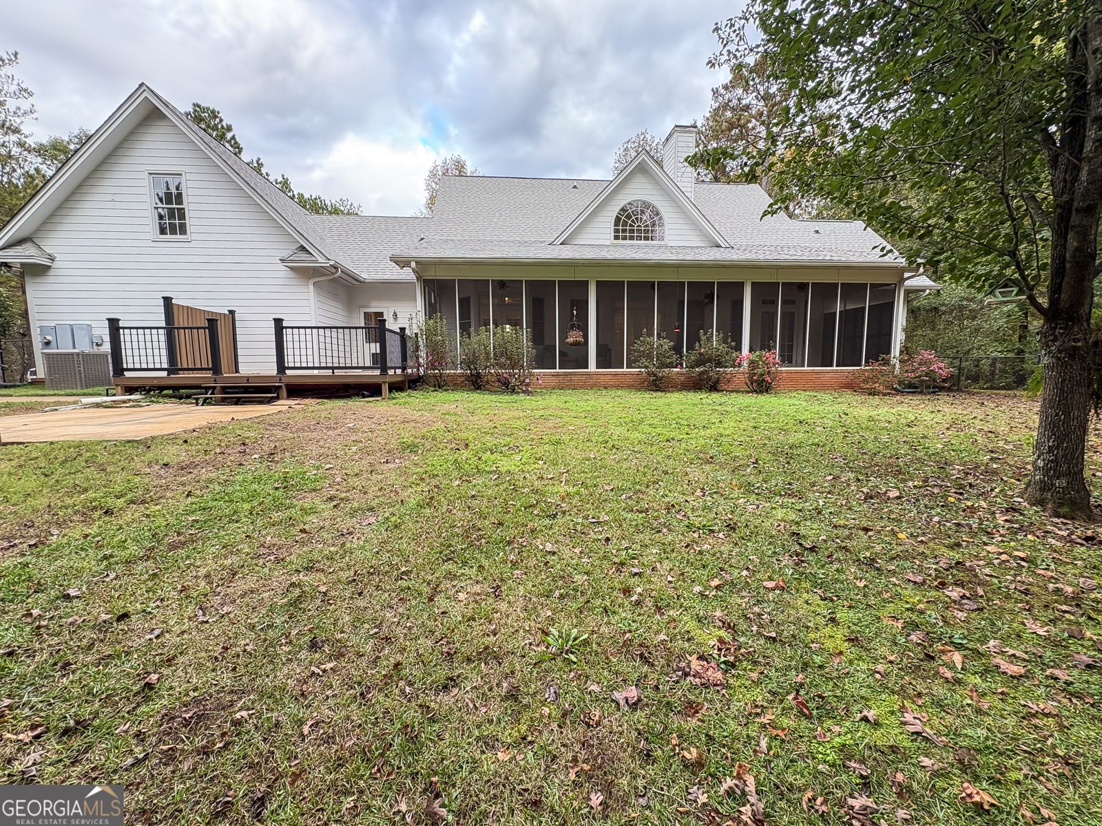 1155 Co Rd 517 Lanett - 38