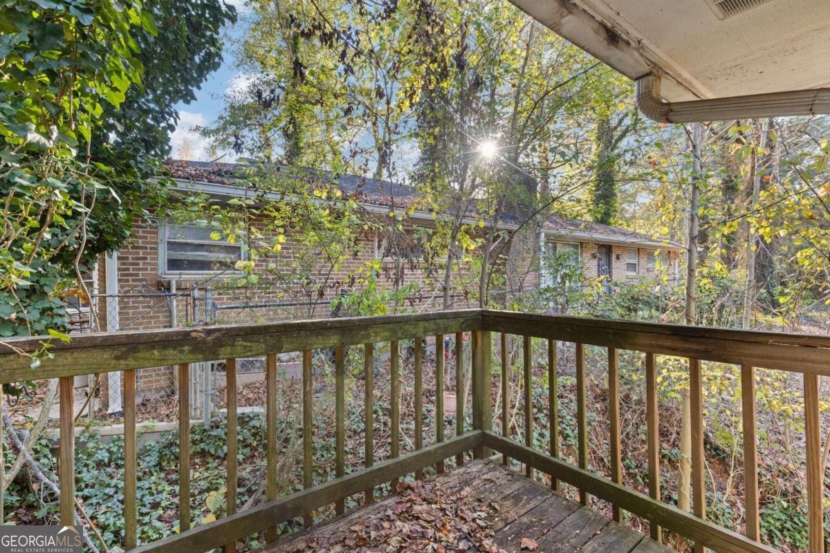 2081 Dodson Drive Atlanta - 27