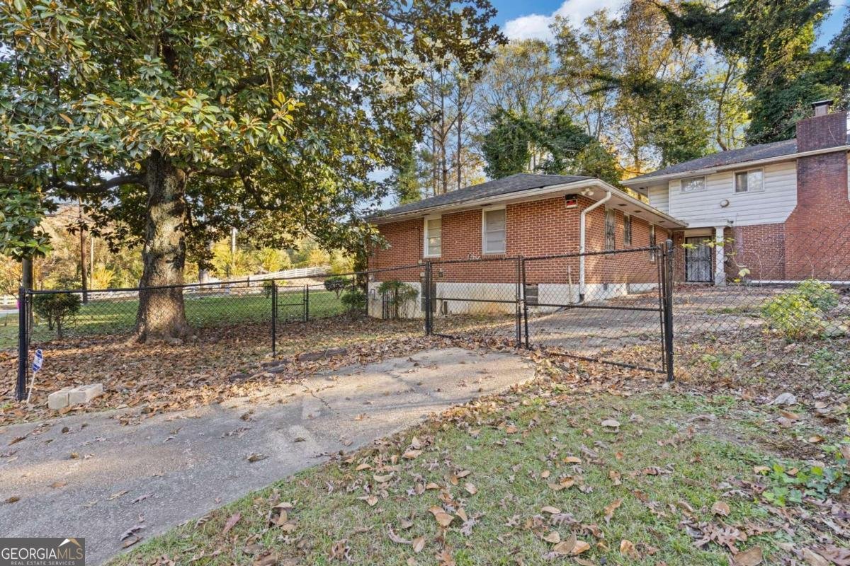 2081 Dodson Drive Atlanta - 31