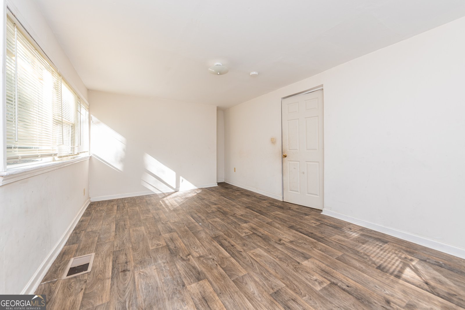 1755 Waverland Circle Macon - 28
