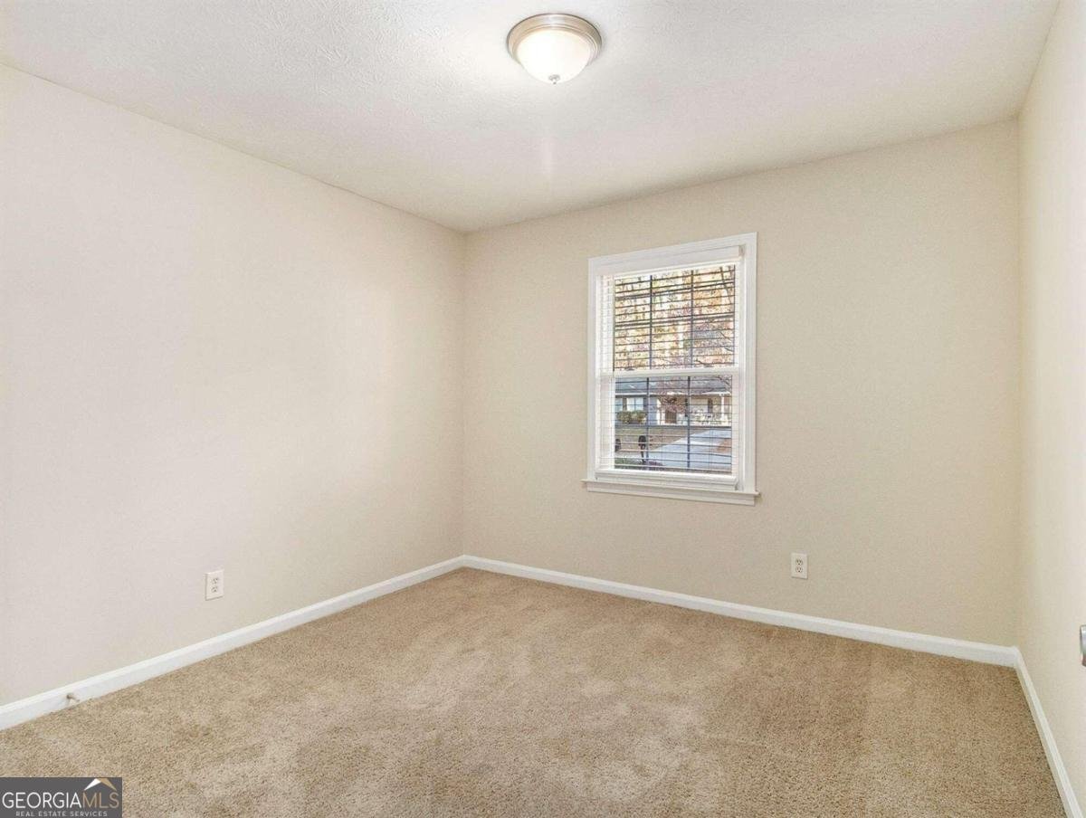 3811 Paul Street Douglasville - 14