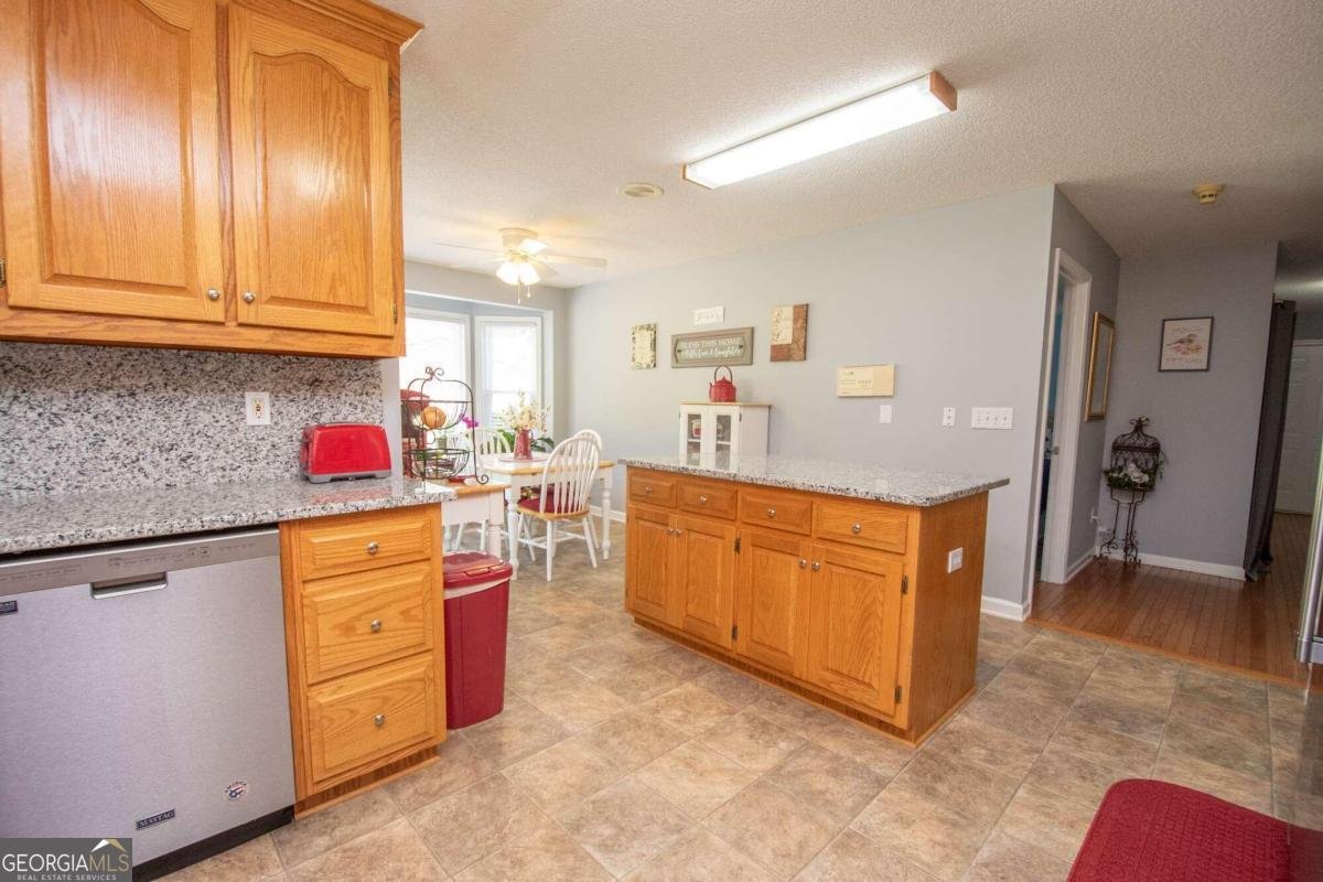 611 Bernhard Road Fayetteville - 19