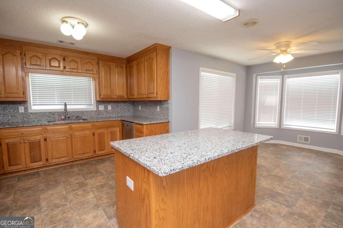 611 Bernhard Road Fayetteville - 23