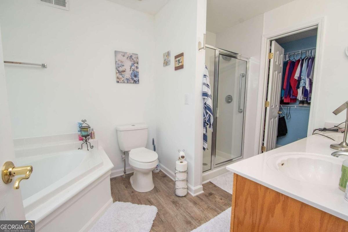 611 Bernhard Road Fayetteville - 29