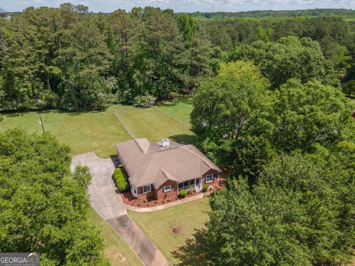 611 Bernhard Road Fayetteville - 57