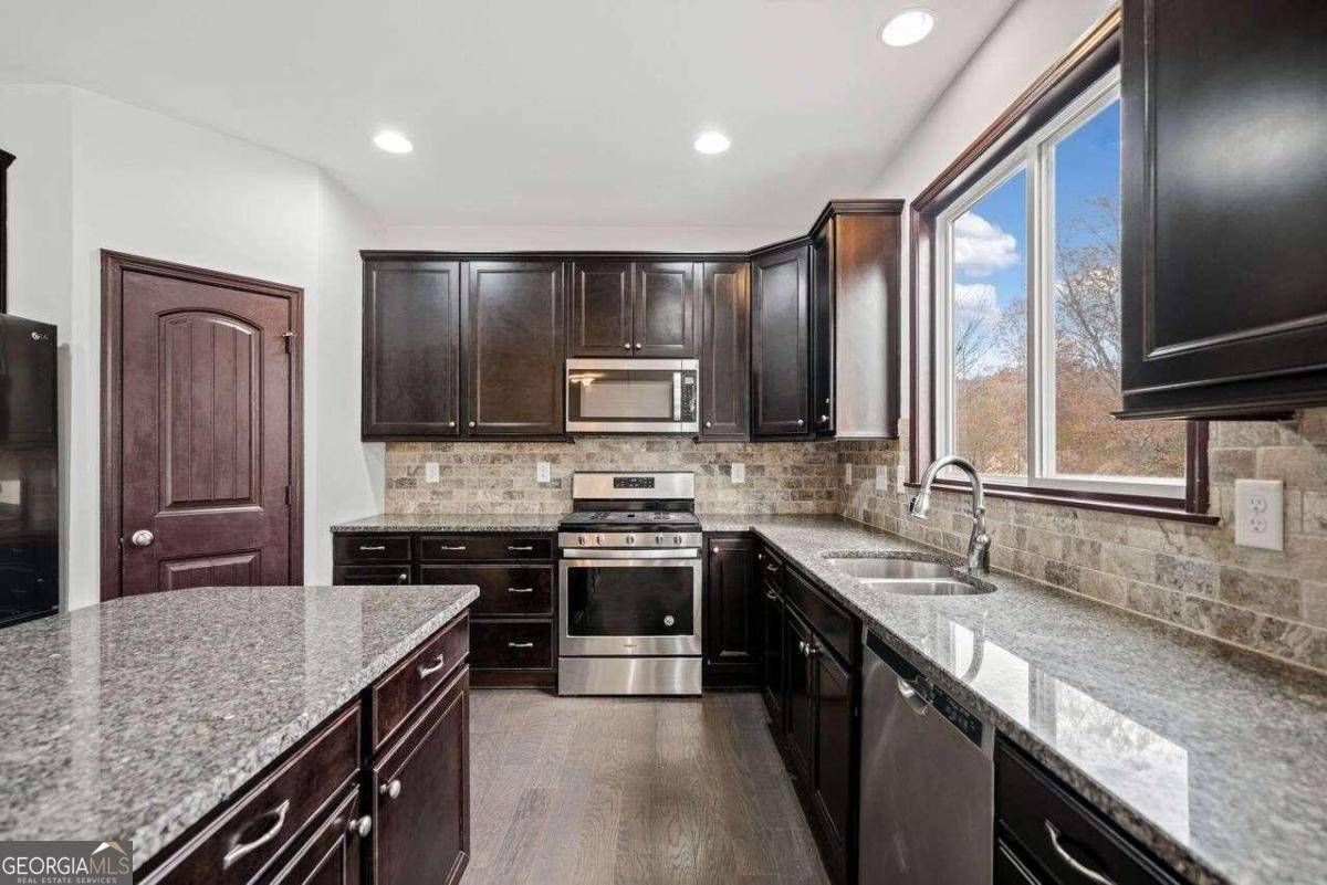 904 Berry Court Canton - 10