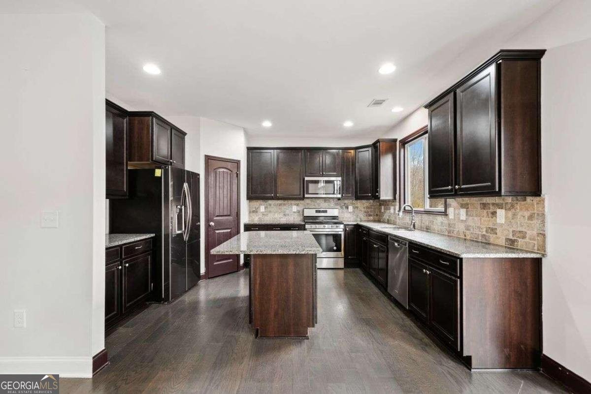 904 Berry Court Canton - 9
