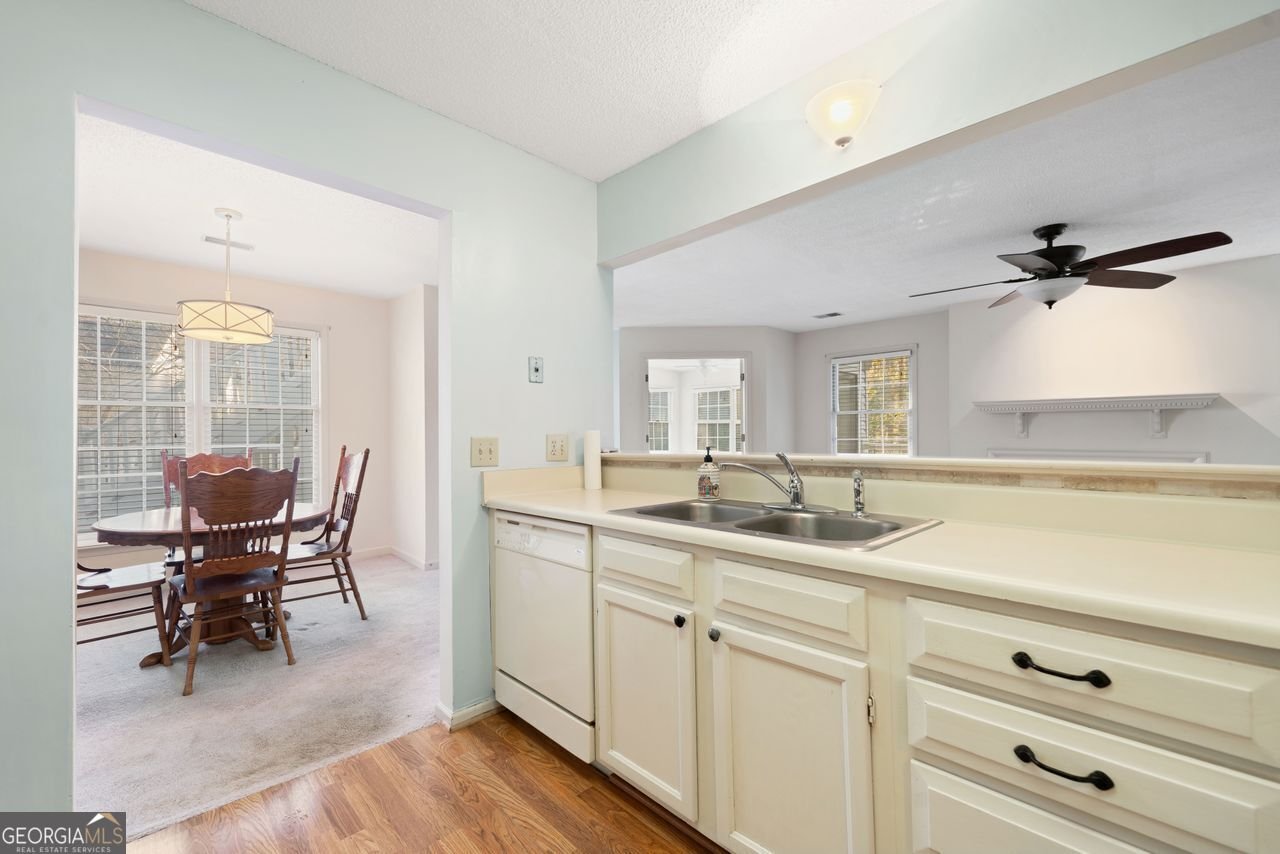 1115 Cannongate Crossing Marietta - 16