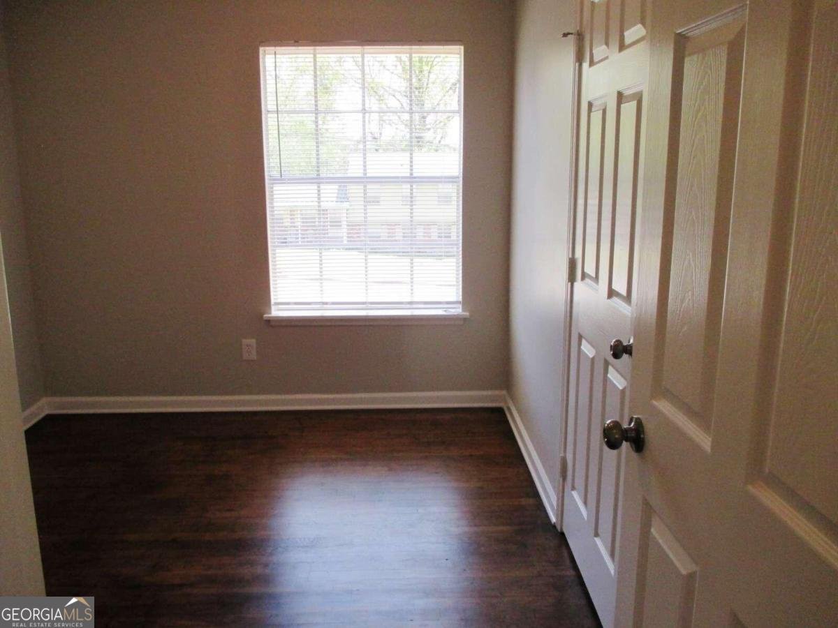 6325 Westbury Road Riverdale - 13
