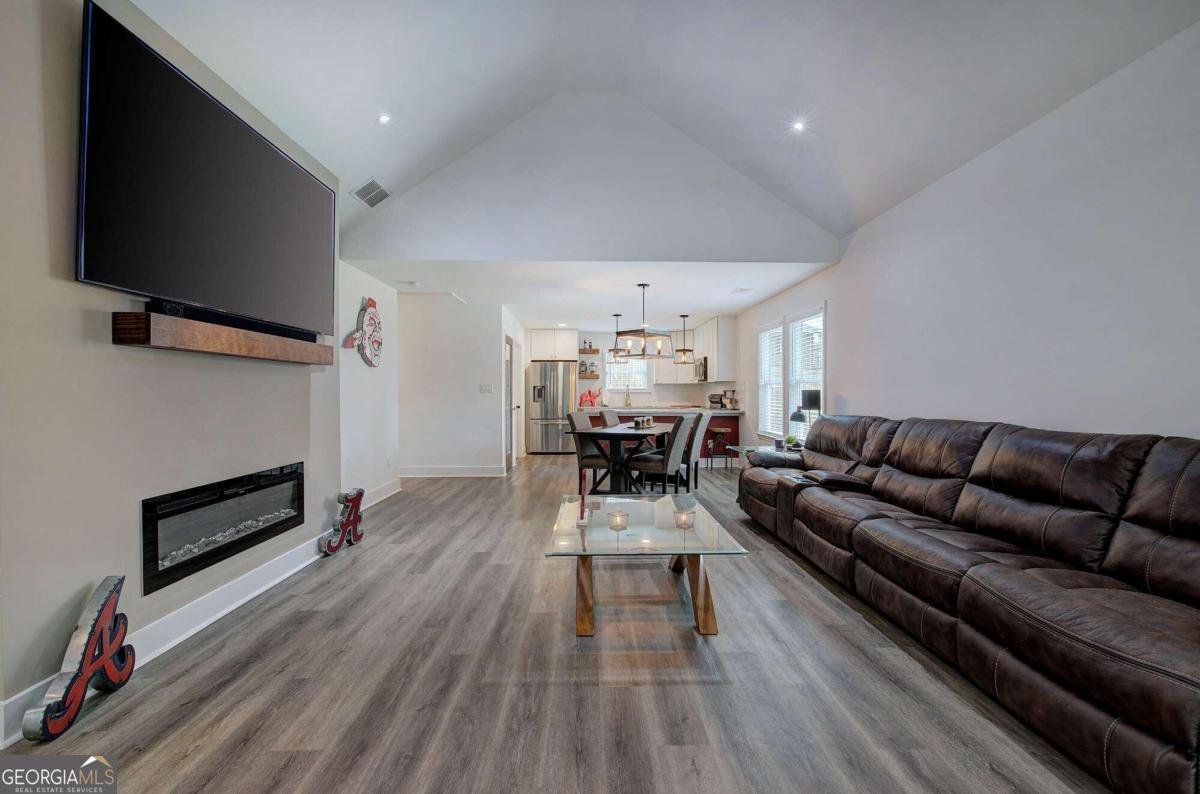 403 Gilmer Street Cartersville - 3