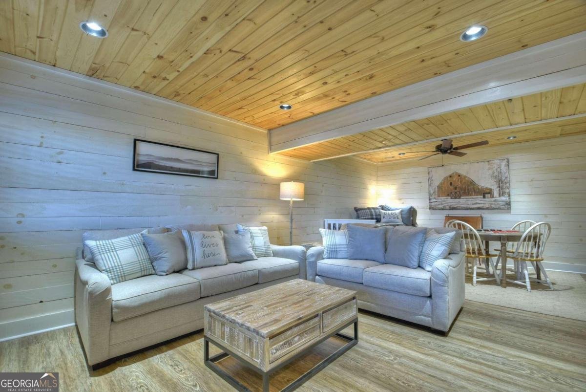 234 Majestic View Lane Blue Ridge - 43