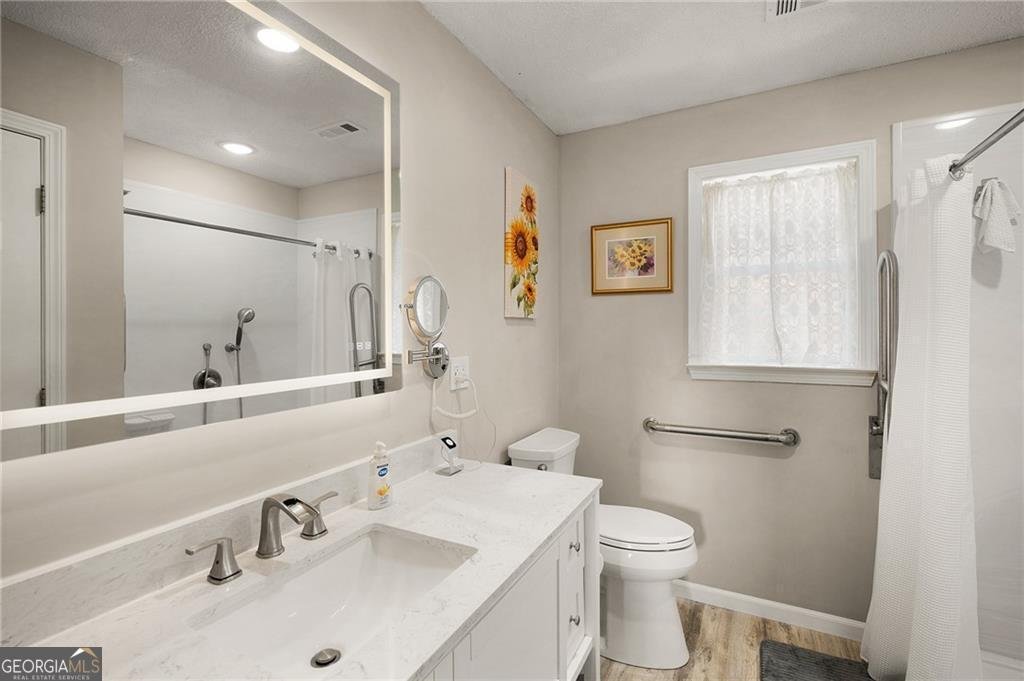 206 Charles Drive Calhoun - 31