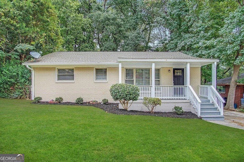 2228 Springdale Circle Atlanta - 1