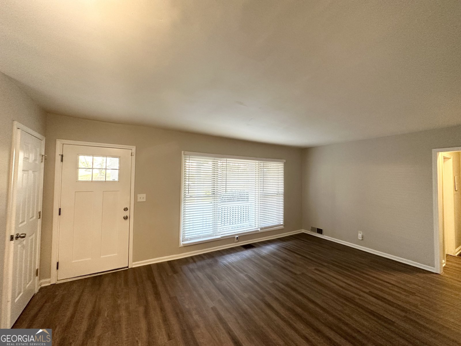 2228 Springdale Circle Atlanta - 4
